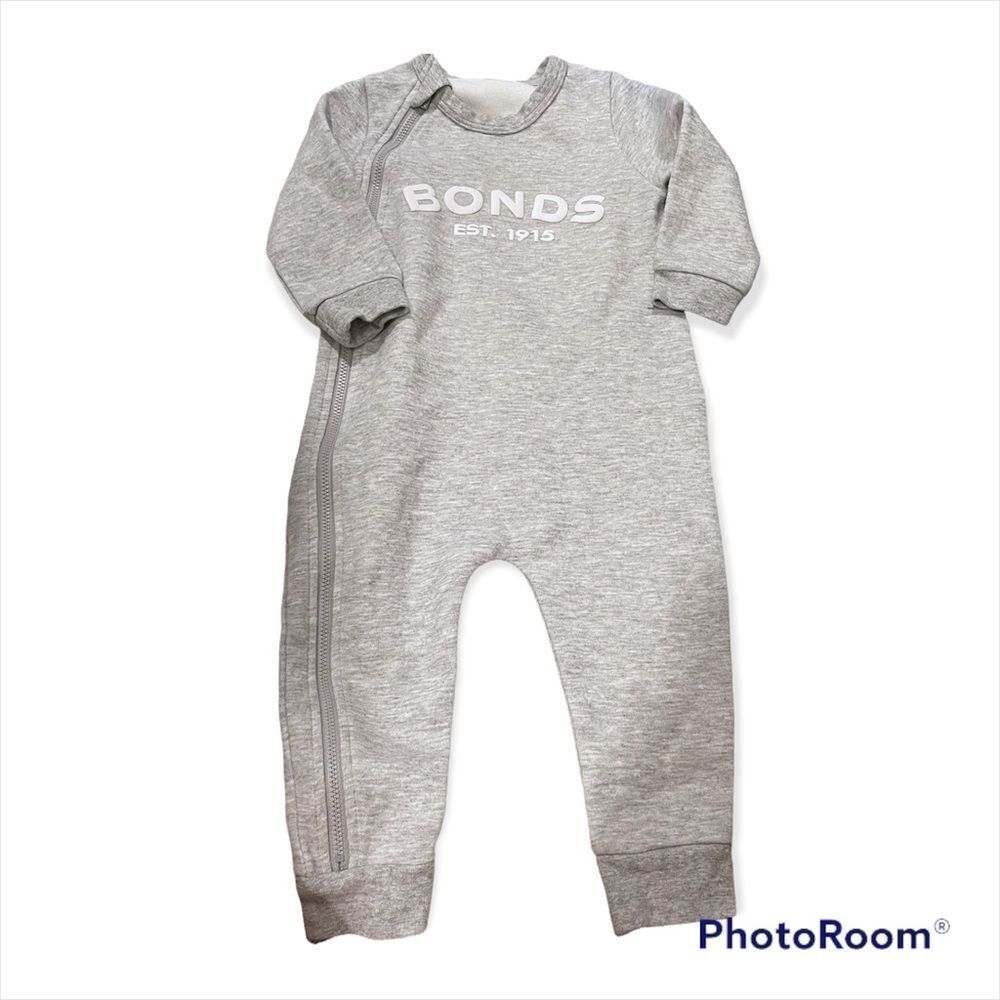 𝅺New Bonds Sweatsuit​​